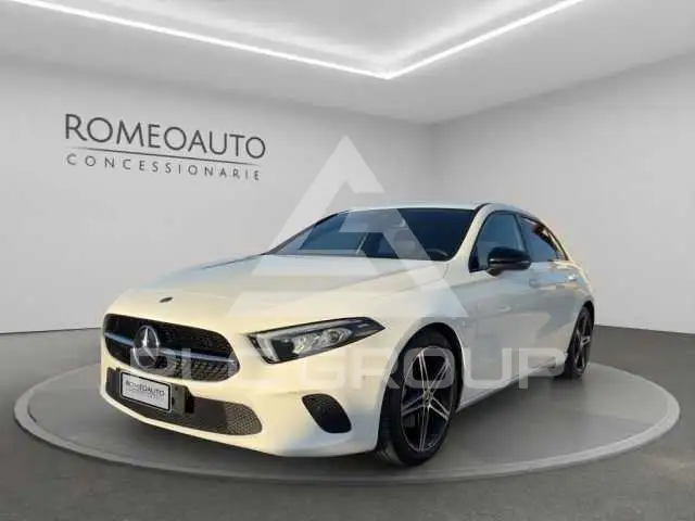 2021 Mercedes Benz A 180