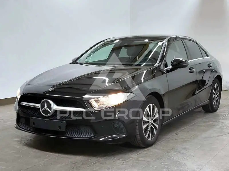 2021 Mercedes Benz A 180