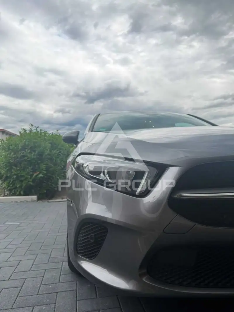 2021 Mercedes Benz A 180