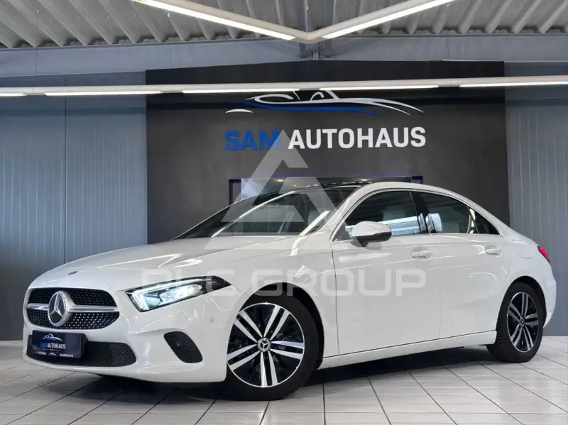 2021 Mercedes Benz A 180