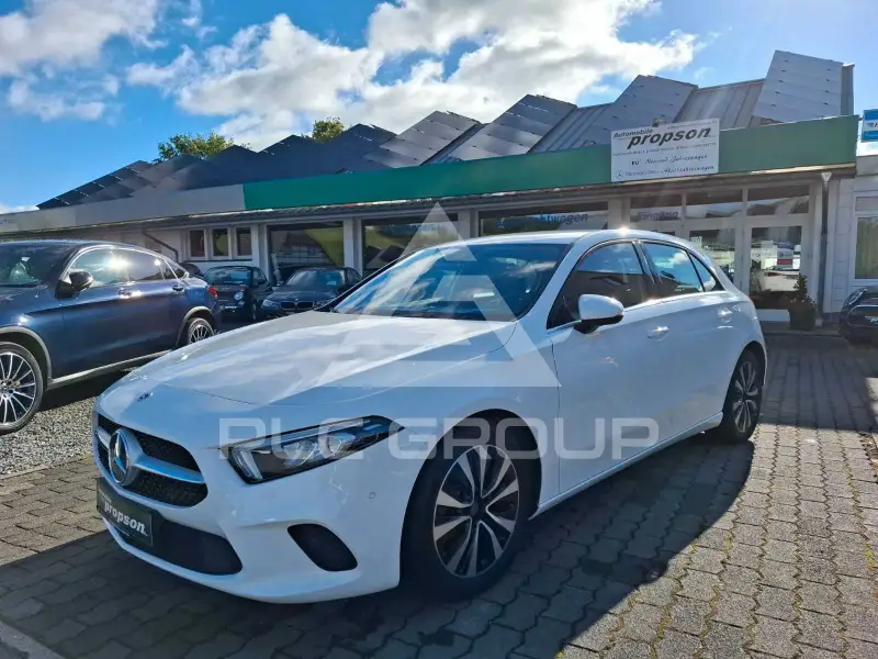 2021 Mercedes Benz A 180