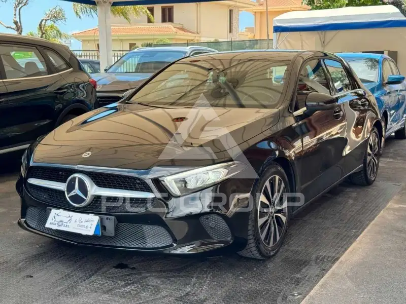 2021 Mercedes Benz A 180