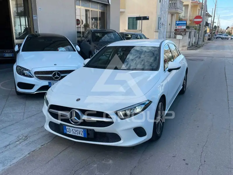 2021 Mercedes Benz A 180