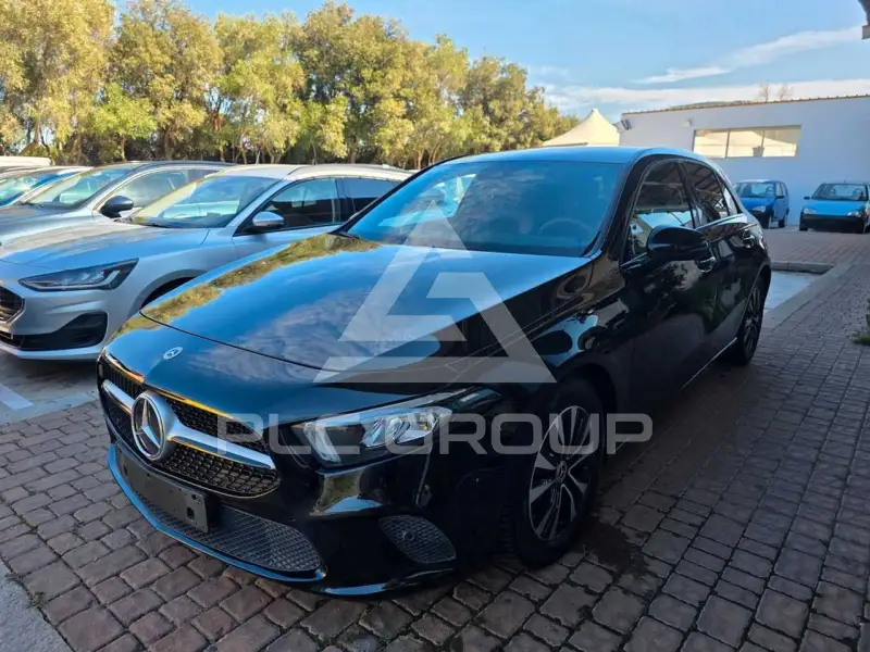 2021 Mercedes Benz A 180