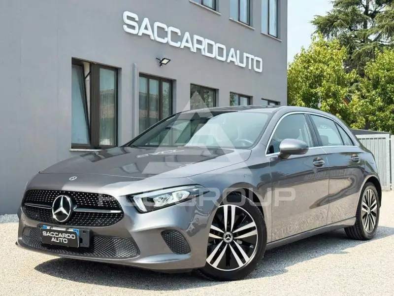 2021 Mercedes Benz A 180