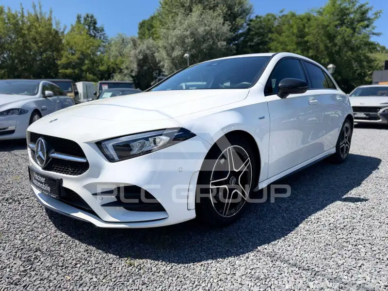 2021 Mercedes Benz A 200