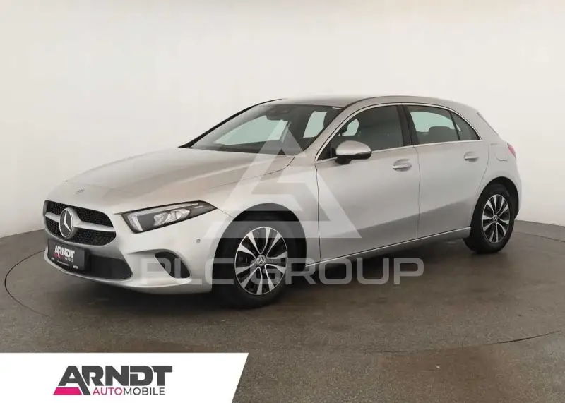 2021 Mercedes Benz A 200