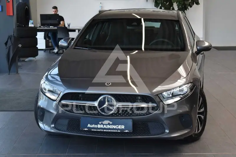 2021 Mercedes Benz A 200