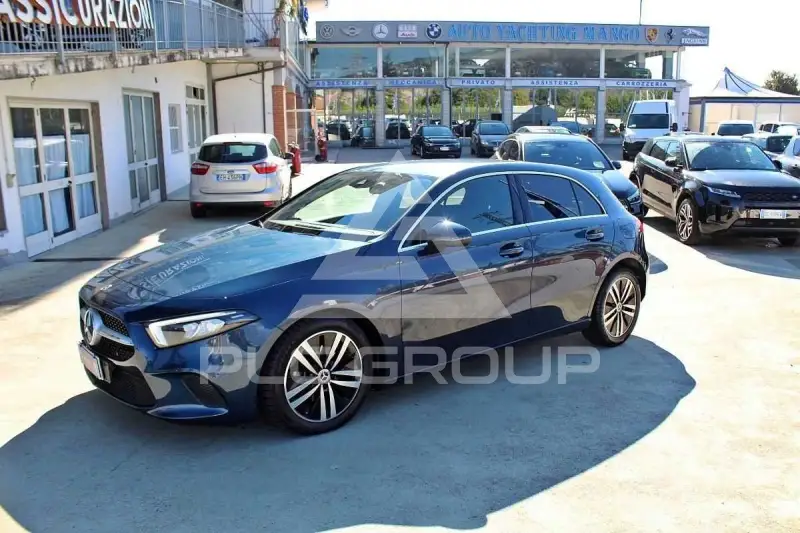 2021 Mercedes Benz A 200