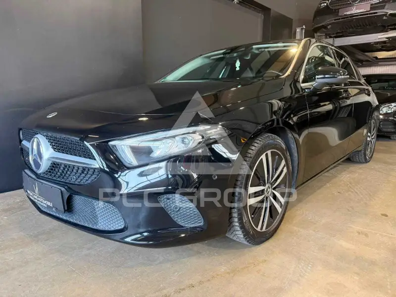 2021 Mercedes Benz A 200