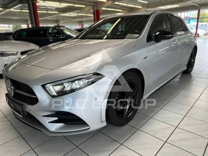 2021 Mercedes Benz A 200