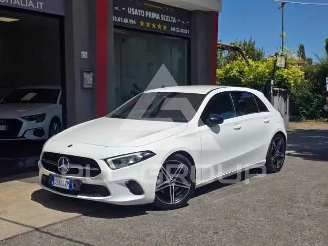 2021 Mercedes Benz A 200