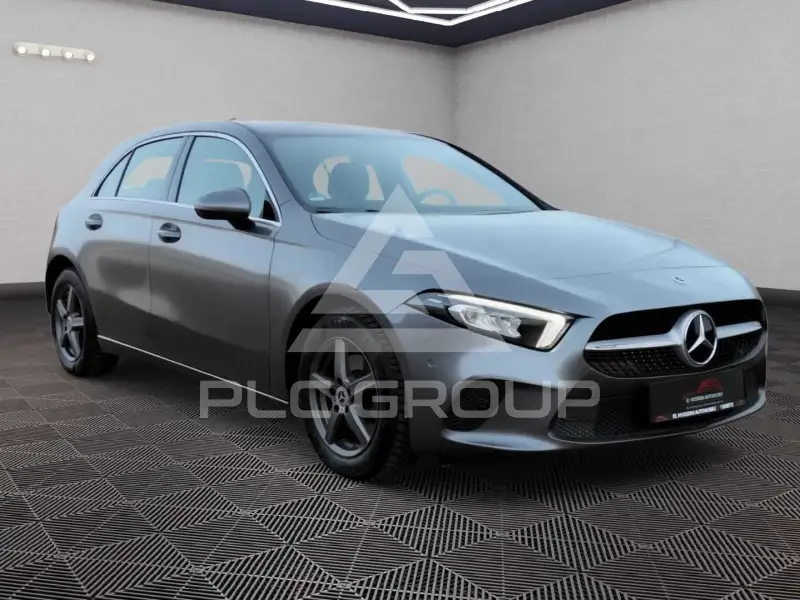 2021 Mercedes Benz A 200