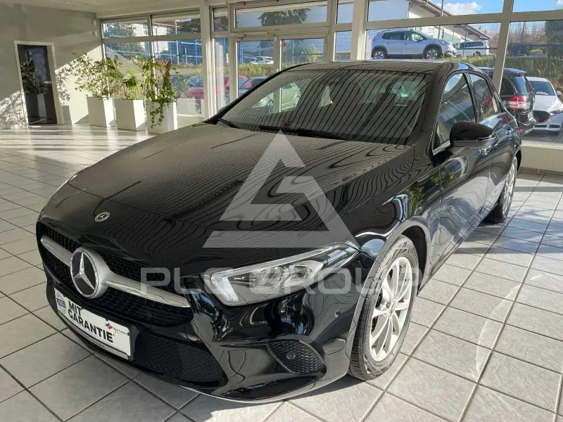 2021 Mercedes Benz A 200