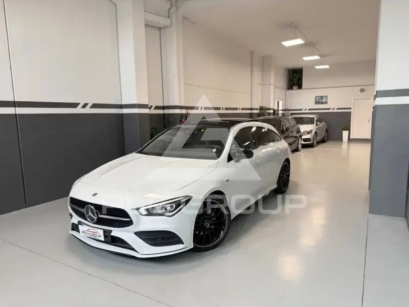 2021 Mercedes Benz CLA 200