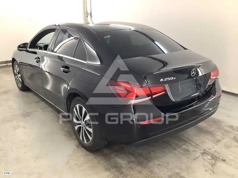 2021 Mercedes Benz A 250