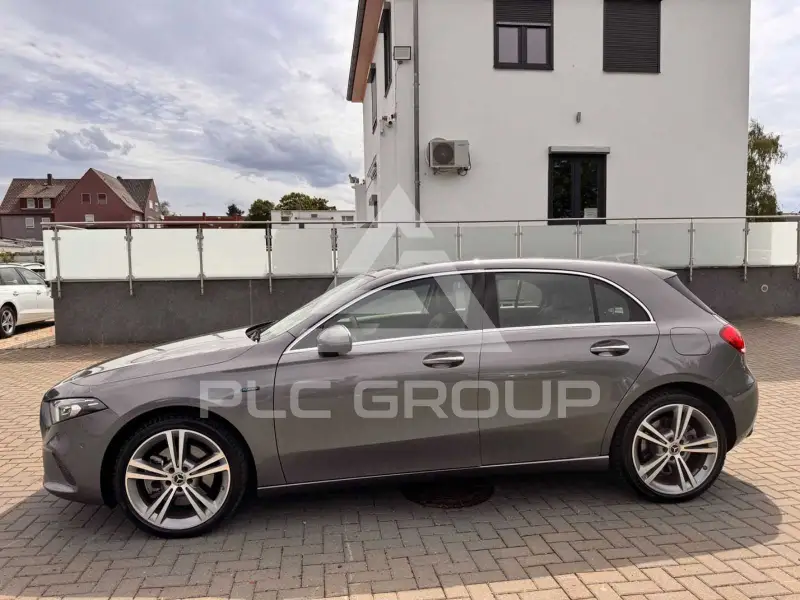 2021 Mercedes Benz A 250