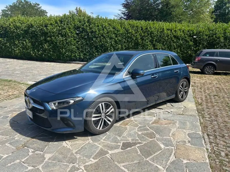 2021 Mercedes Benz A 250