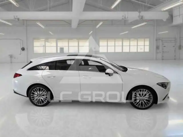 2021 Mercedes Benz CLA 200