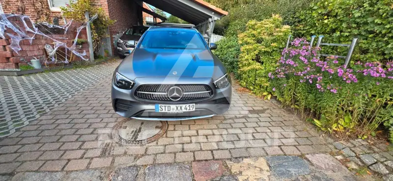 2021 Mercedes Benz E 400