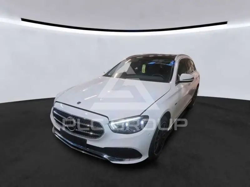 2021 Mercedes Benz E 300