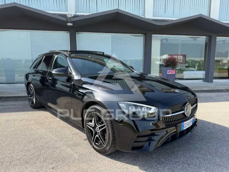 2021 Mercedes Benz E 300