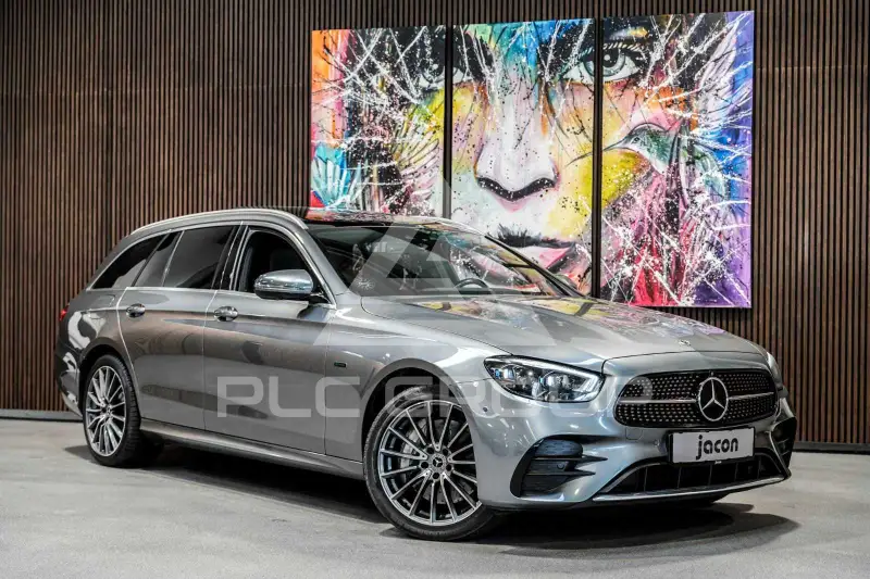 2021 Mercedes Benz E 300