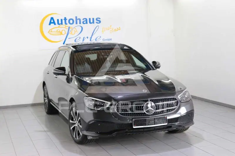 2021 Mercedes Benz E 300