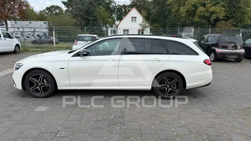 2021 Mercedes Benz E 300