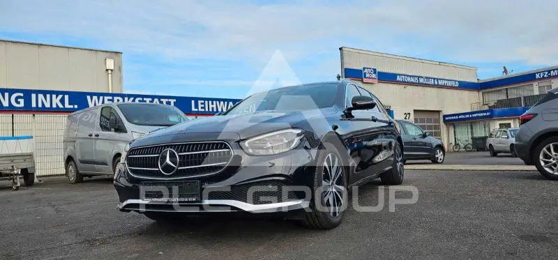 2021 Mercedes Benz E 300