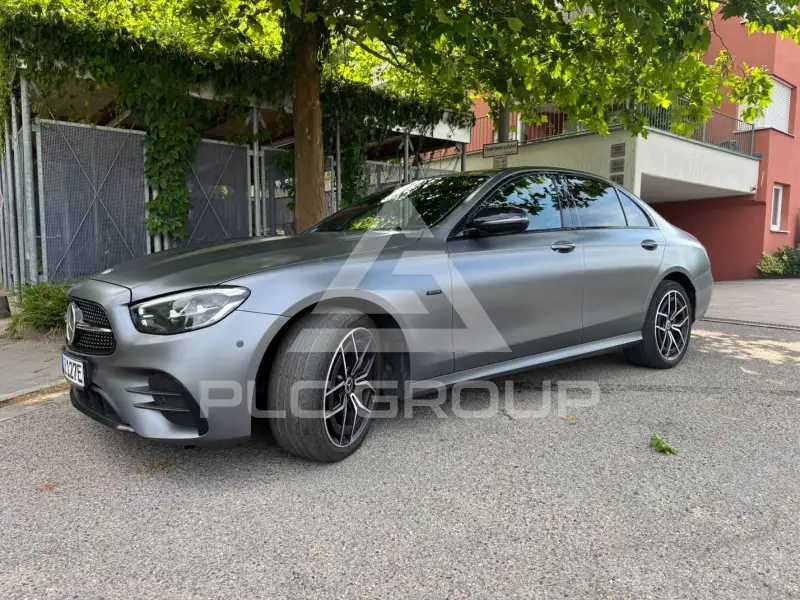 2021 Mercedes Benz E 300