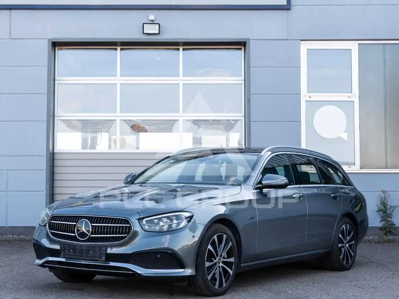 2021 Mercedes Benz E 300