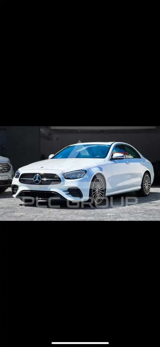 2021 Mercedes Benz E 300
