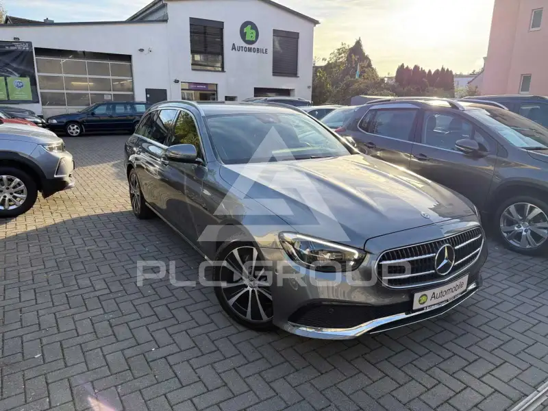 2021 Mercedes Benz E 300