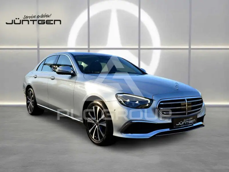 2021 Mercedes Benz E 300