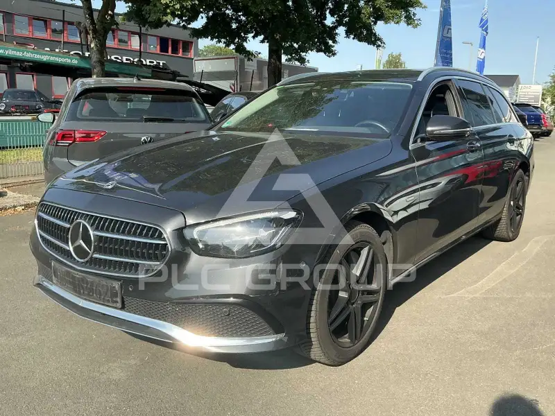 2021 Mercedes Benz E 300