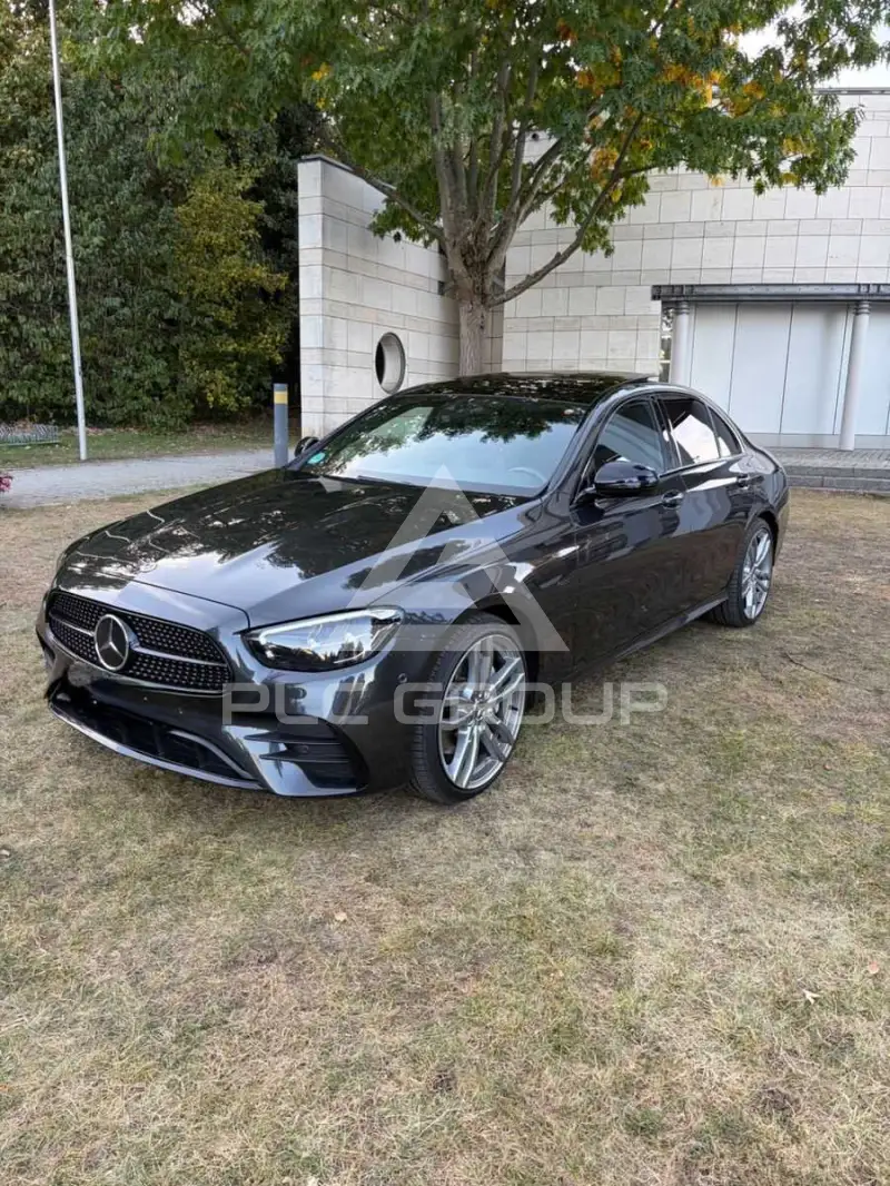 2021 Mercedes Benz E 300