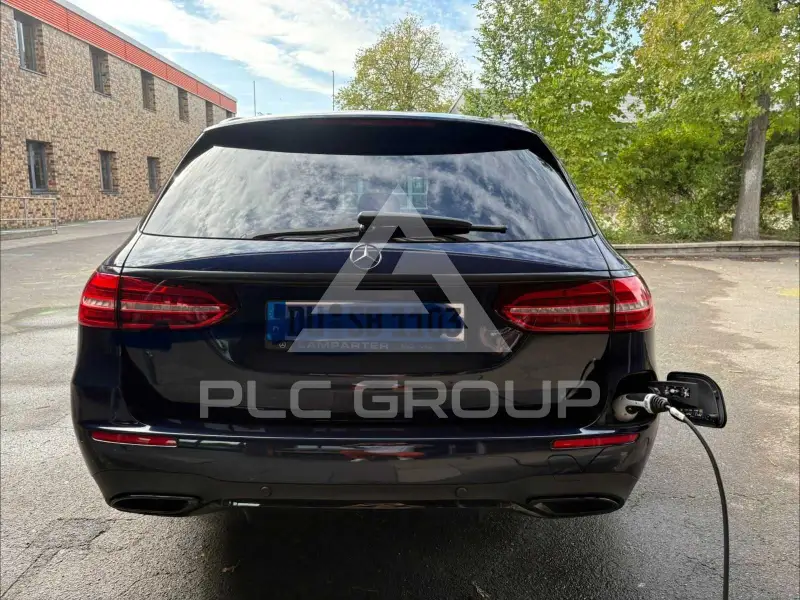 2021 Mercedes Benz E 300
