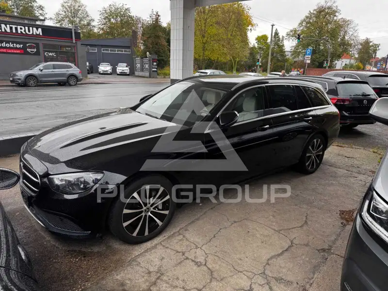 2021 Mercedes Benz E 300