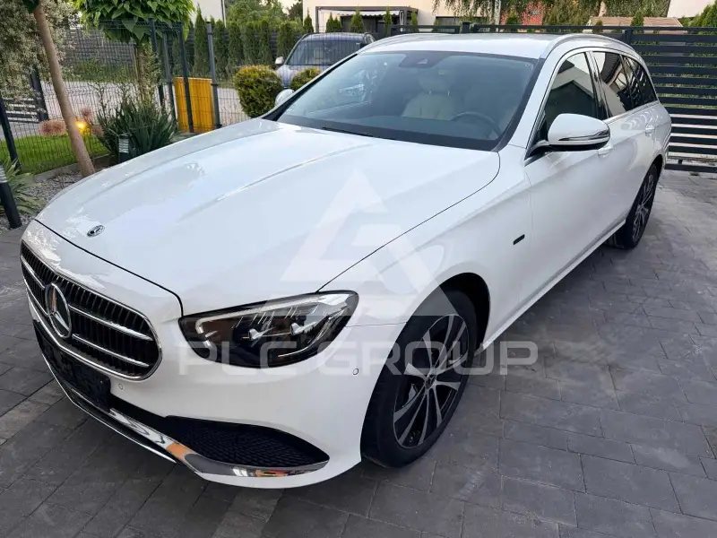 2021 Mercedes Benz E 300