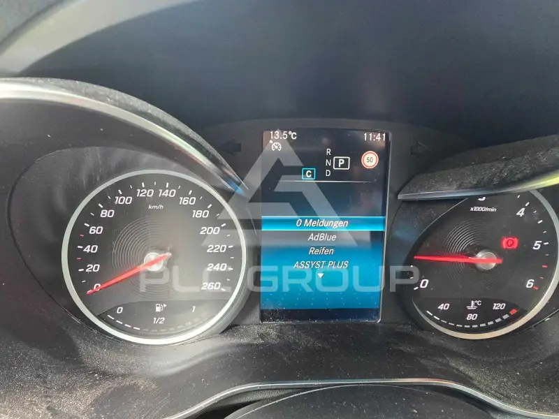 2021 Mercedes Benz 220