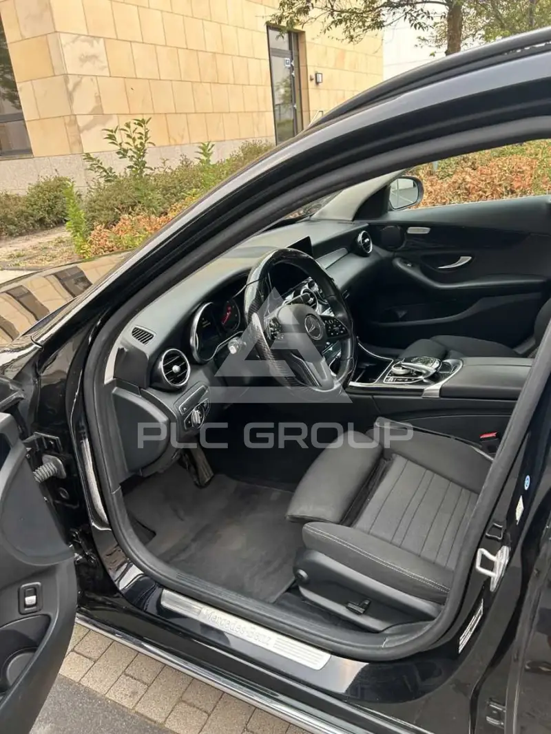 2021 Mercedes Benz 220