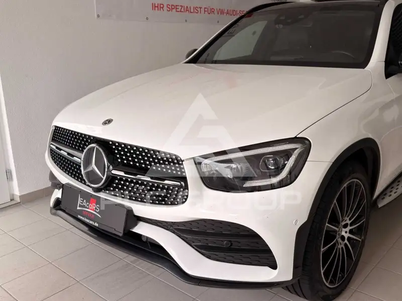 2021 Mercedes Benz GLC 300