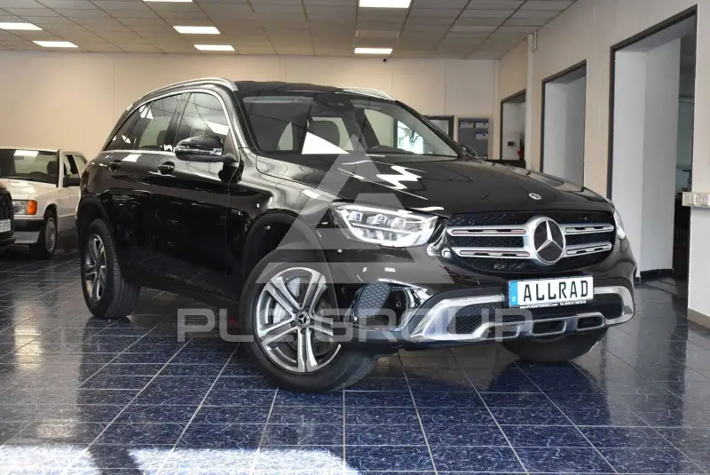 2021 Mercedes Benz GLC 300