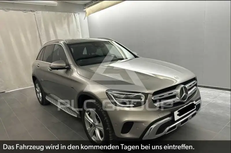 2021 Mercedes Benz GLC 300