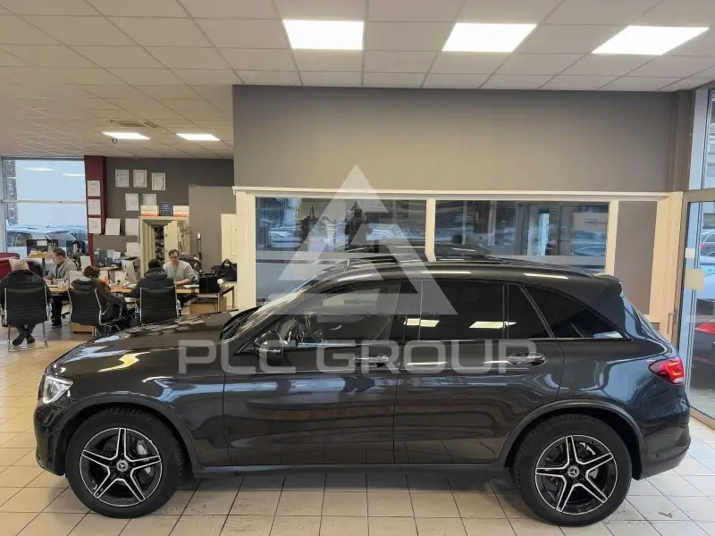 2021 Mercedes Benz GLC 300