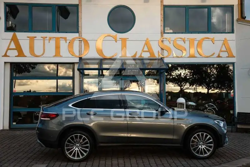 2021 Mercedes Benz GLC 300