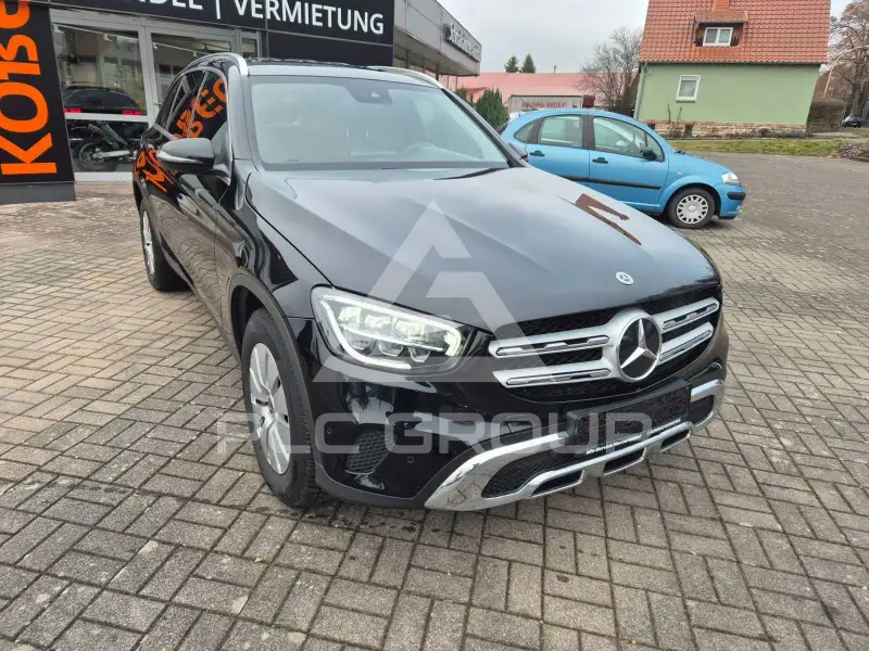 2021 Mercedes Benz GLC 300