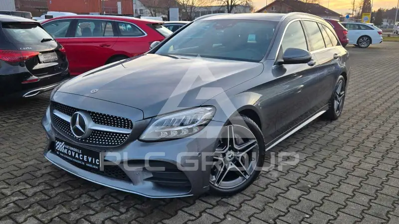 2021 Mercedes Benz C 220