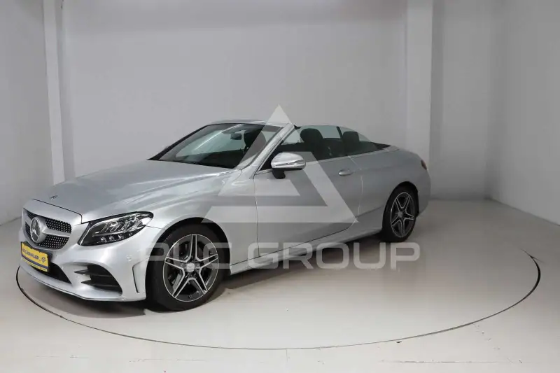 2021 Mercedes Benz C 220